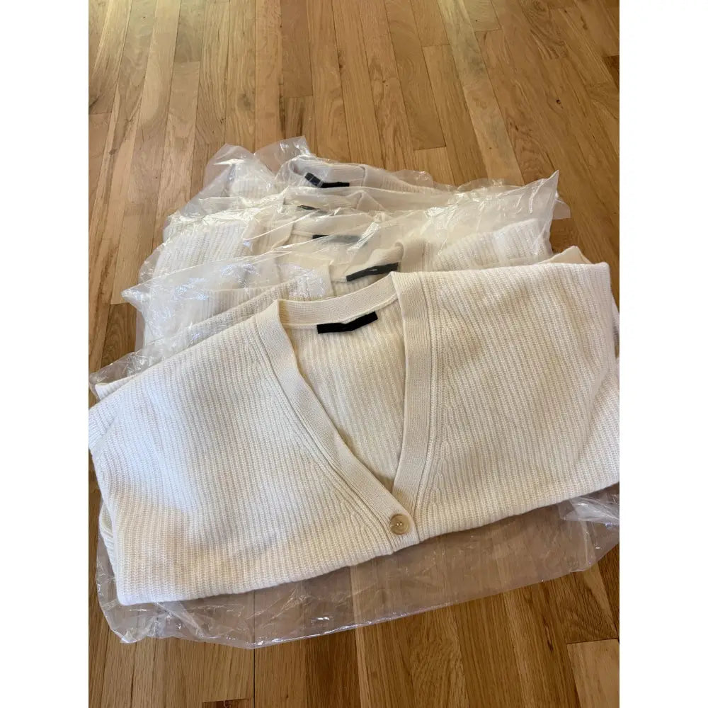 Jenni Kayne Cropped Cashmere Cocoon Cardigan - Tops