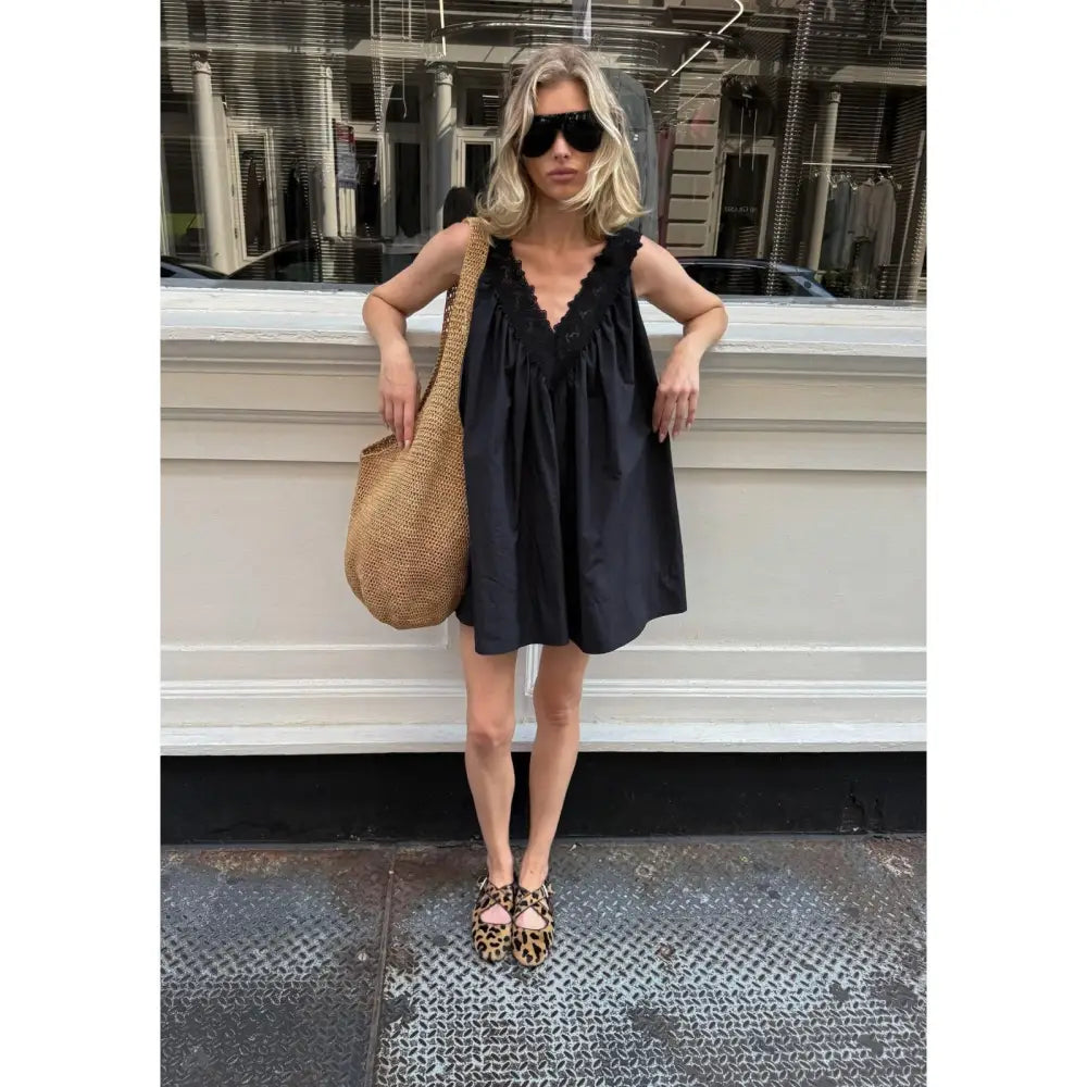 Helsa Mini Dress With Lace in Tech Poplin - Dress
