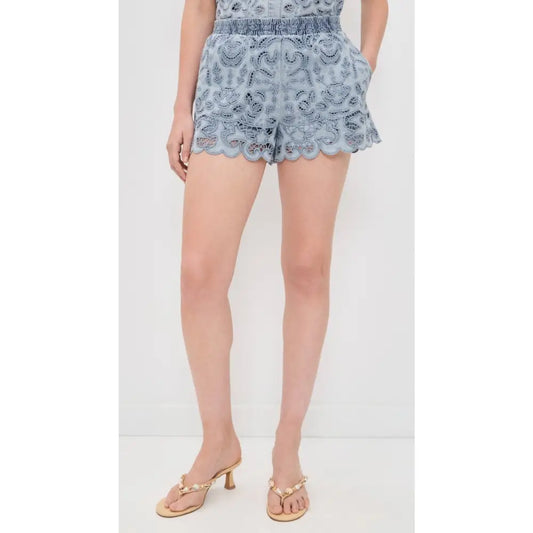 Alice + Olivia KENLEY EYELET DENIM SHORT - Shorts