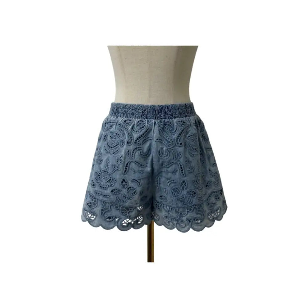Alice + Olivia KENLEY EYELET DENIM SHORT - Shorts