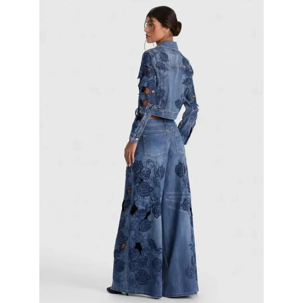 Alice + Olivia SIDNEY LR EMBR CUTOUT ULTRA BAGGY JEAN - Bottoms