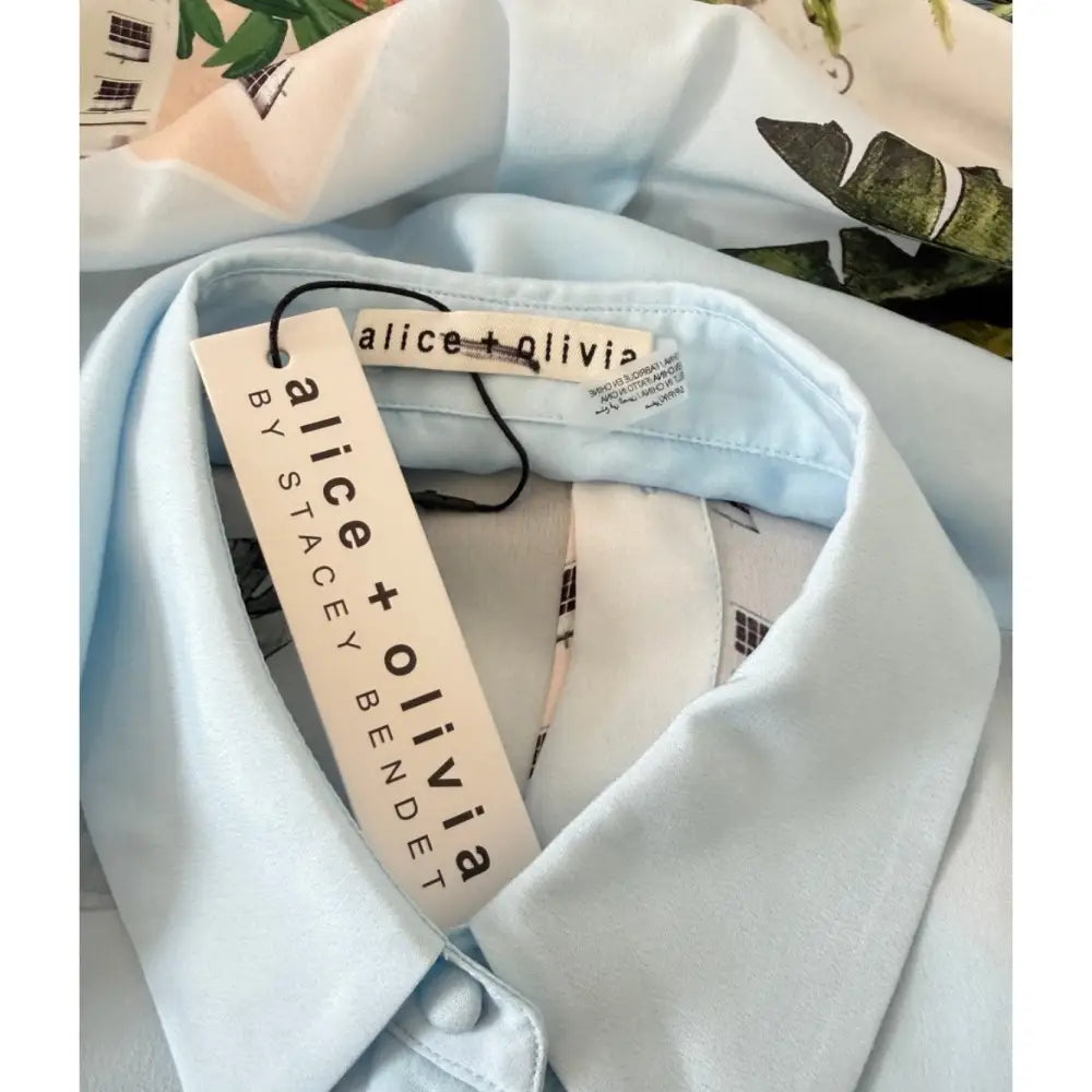 Alice + Olivia WILLA SILK BLOUSE PALMS IN PARADISE - Tops