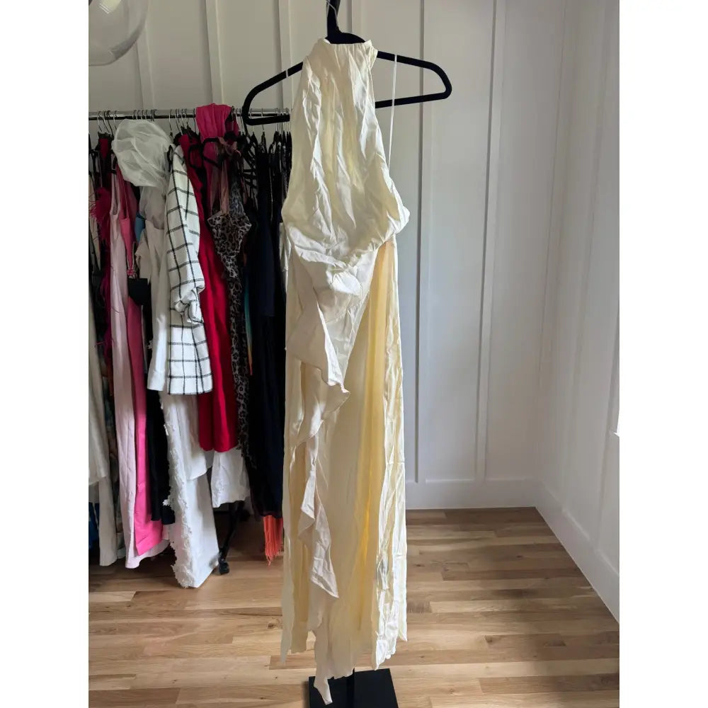 Casona La Emperifolla Dress in Off White - Dress
