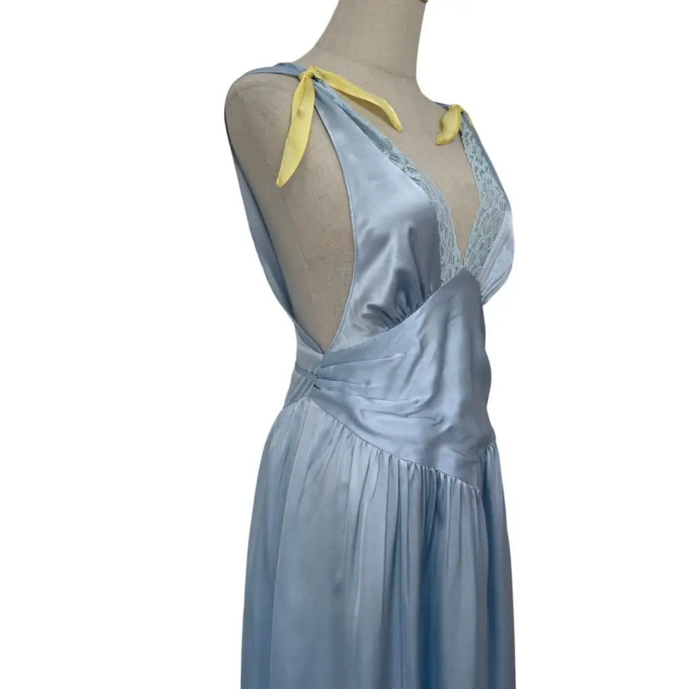 Helsa The Silk Celeste Dress